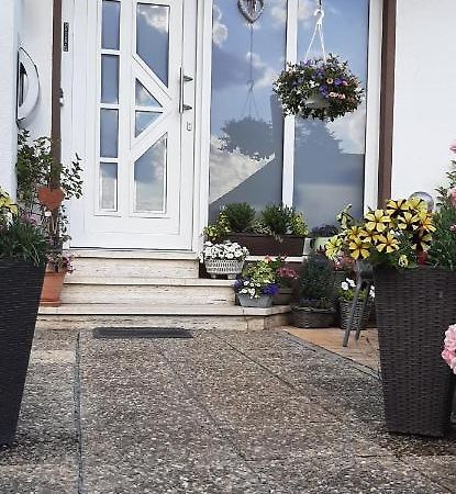 Ferienwohnung Gutowski Andernach Exterior foto